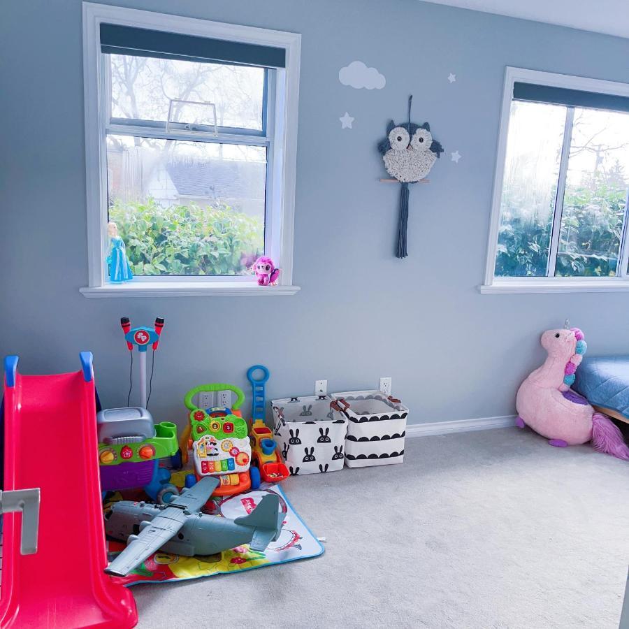 Quiet Three Bedrooms House Victoria Esterno foto